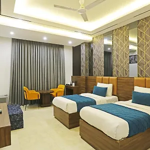 *** Hotel The Armani India