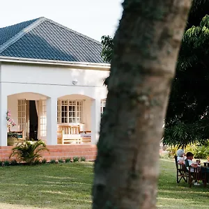  Bed & Breakfast The Guinea Fowl Uganda